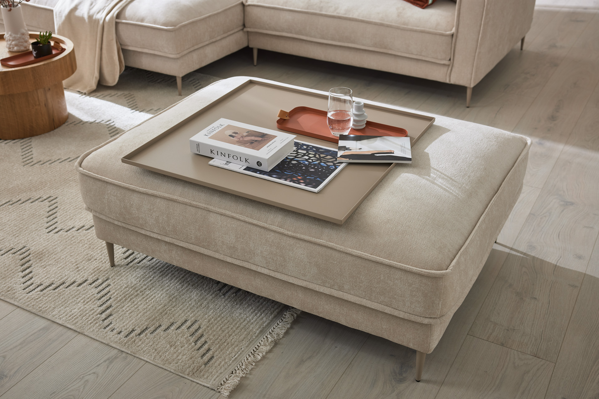 Roomio No. 4130 Metalltablett beige 70 x 70 cm
