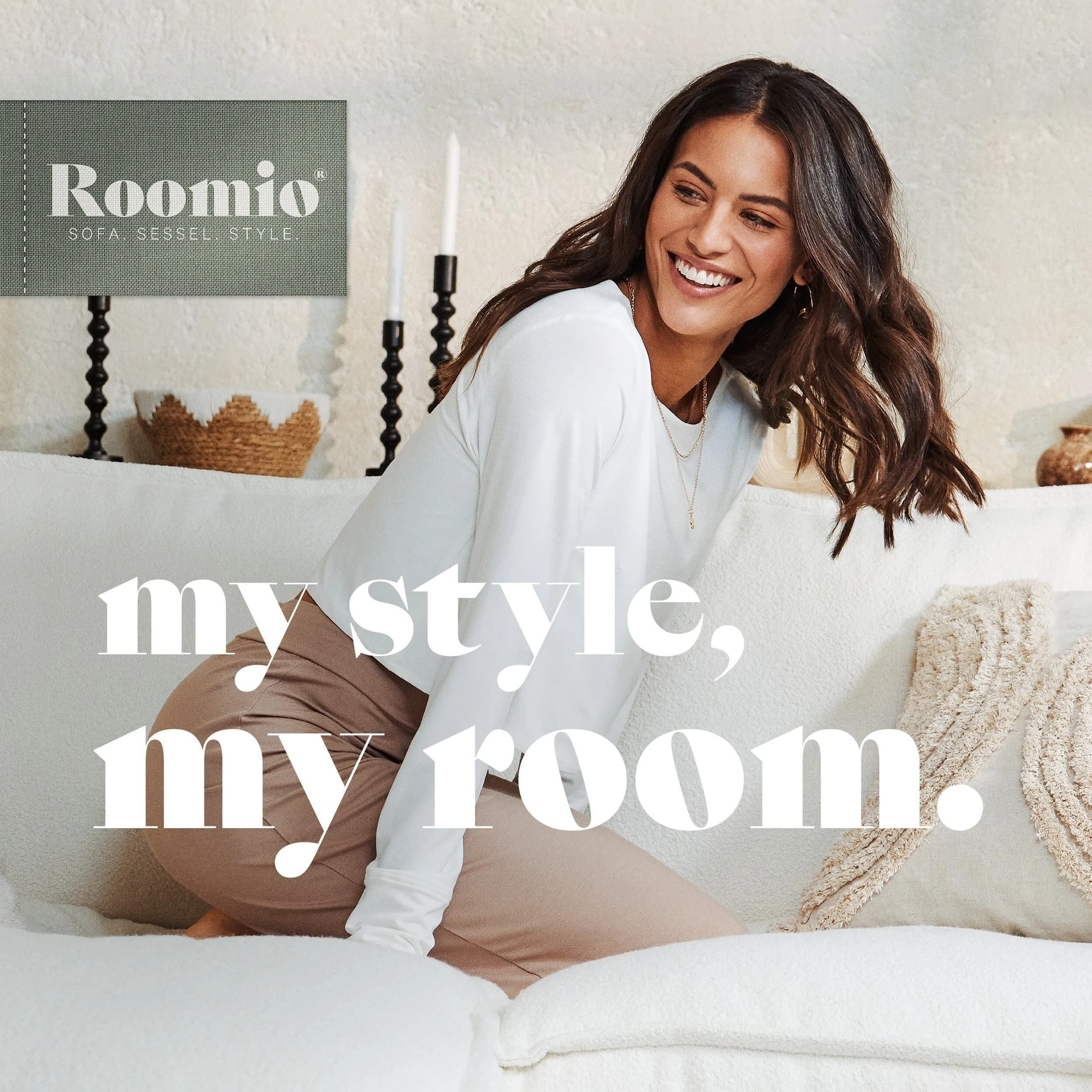 Detailaufnahme eines hellen Roomio Wohnaccessoires – dekorativer Akzent im modernen Wohnstil.