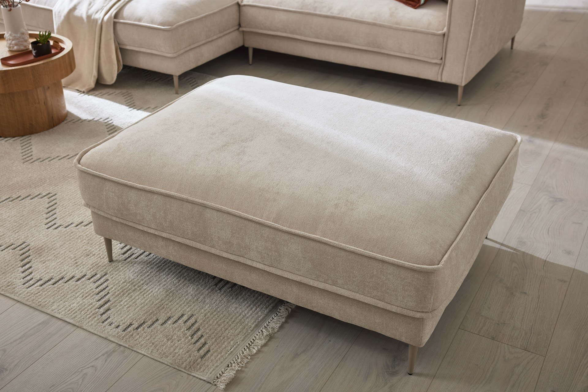 Roomio No. 4102 Hockerbank beige 90 x 120 cm