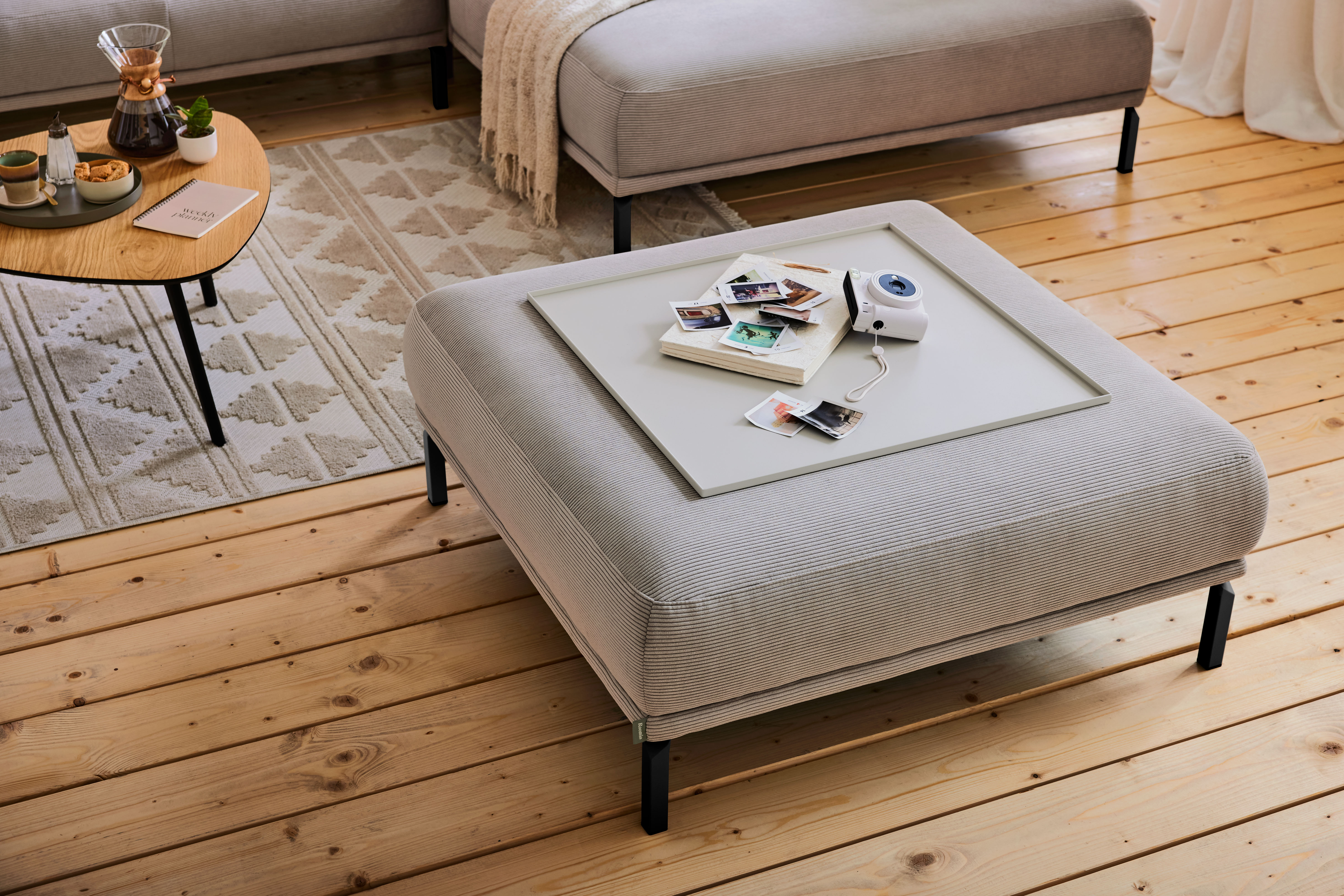 Roomio No. 4106 Hocker Beige 109 x 109 cm
